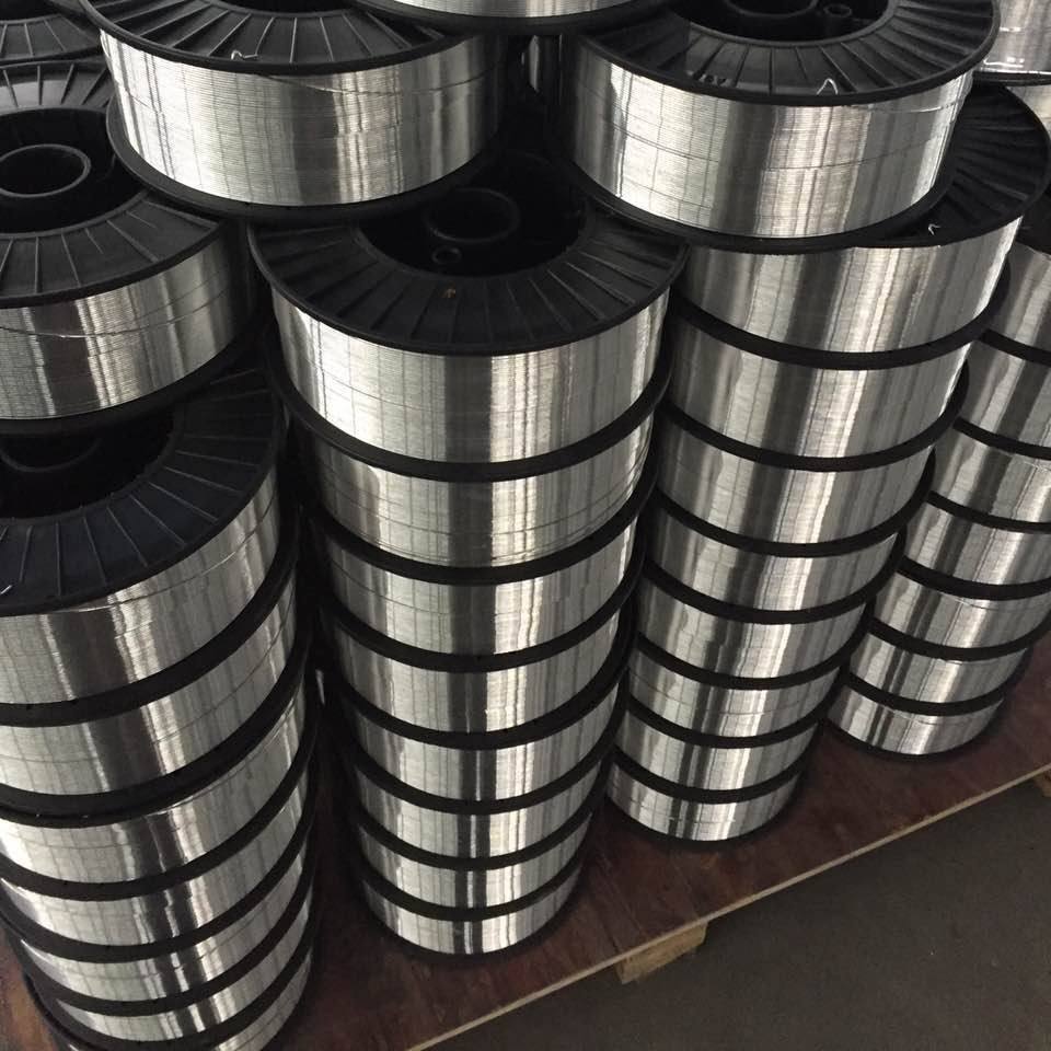 Aluminum soldering wire