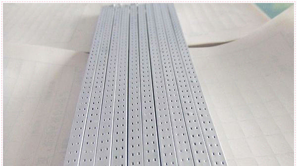 Hollow glass Aluminium strip